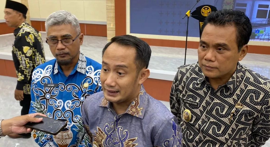 Kampung KEREN Resmi Diluncurkan, Dorong Lingkungan Bersih dan Berdaya Saing