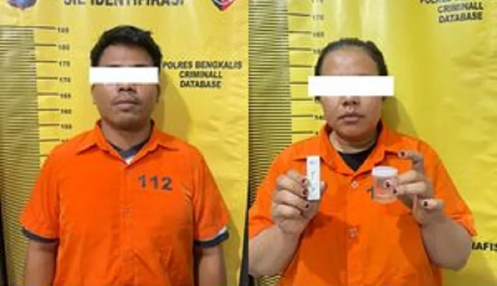 Memalukan! Pegawai Satpol PP dan Istrinya Ini Positif Gunakan Sabu-sabu