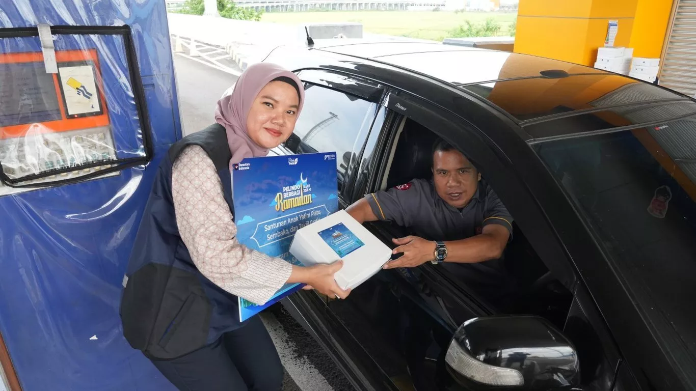 Ramadhan Penuh Berkah, Grup PT Pelindo Sinergi Lokaseva Salurkan Lebih dari 4.000 Bantuan Sosial bagi Masyarakat