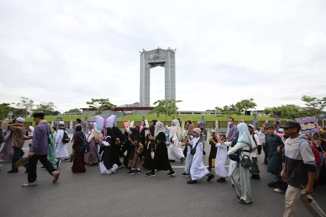 Ribuan Warga Semarakkan Pawai Tarhib Ramadan 1447 Hijriah