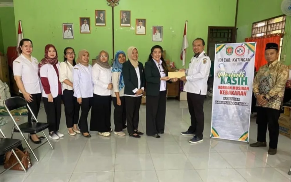 IDI Katingan Salurkan Bantuan Untuk Korban Kebakaran