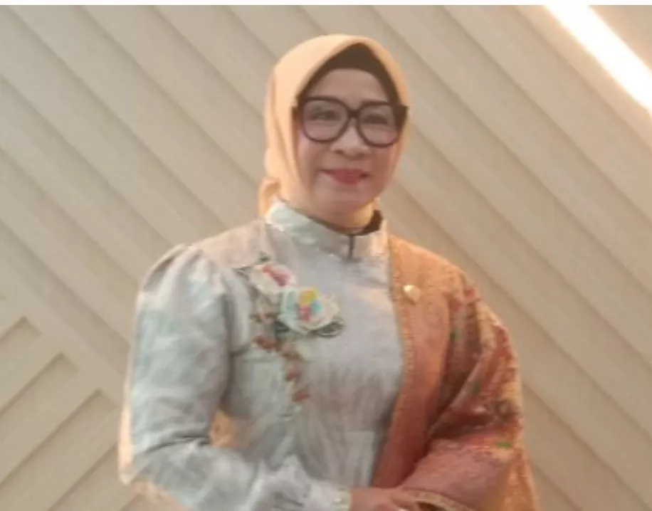 Pelatihan Cerpen di SMPN 1 Muara Teweh Tuai Apresiasi DPRD Barito Utara