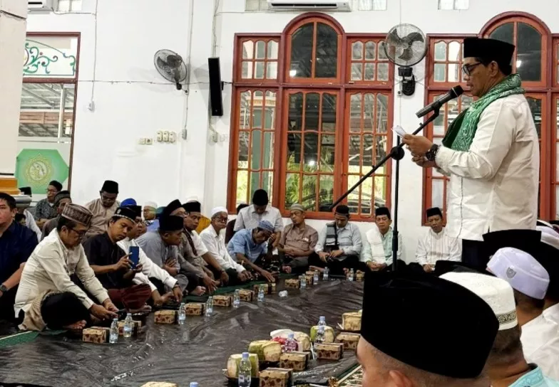 Safari Ramadan di Teweh Selatan, Bupati Shalahuddin Serukan Persatuan dan Kepedulian