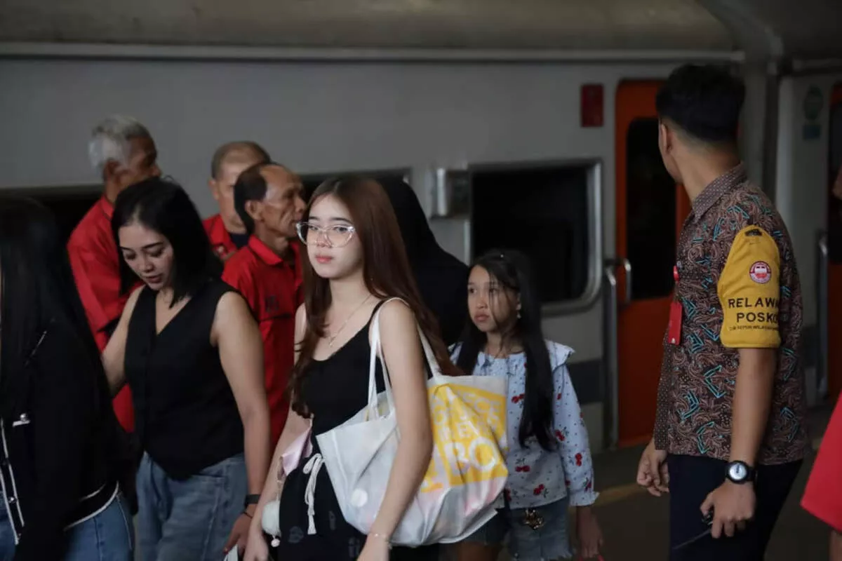 Hadapi Libur Panjang Imlek 2026, KAI Daop 2 Bandung Siapkan 25 Perjalanan KA dengan 67.510 Tempat Duduk