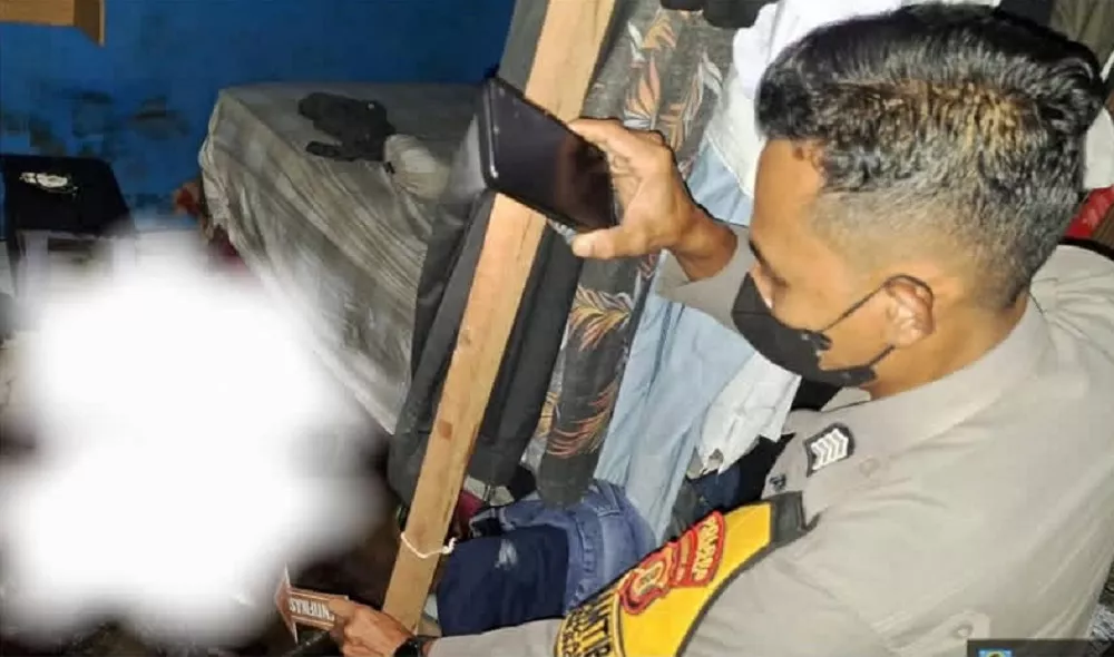 Mencekam Tadi Malam, Jasad Nurwahyudi Ditemukan Membusuk di Rumah Sewaan