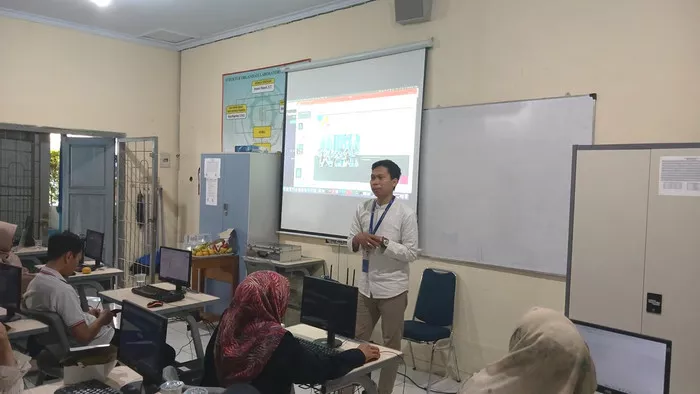 Krakatau IT Gelar Pelatihan AI untuk Peningkatan Kompetensi Guru YPKS