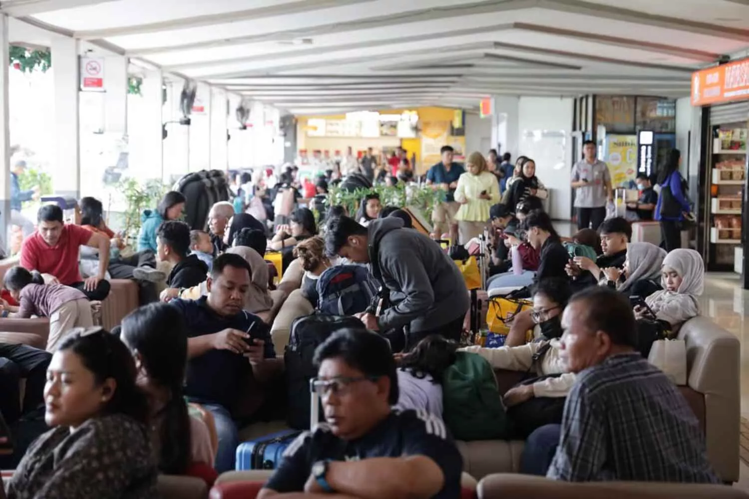 KAI Daop 2 Bandung Ajak Masyarakat Manfaatkan Diskon 30% KA Ekonomi Komersial Angkutan Lebaran 2026, Tiket Masih Banyak Tersedia