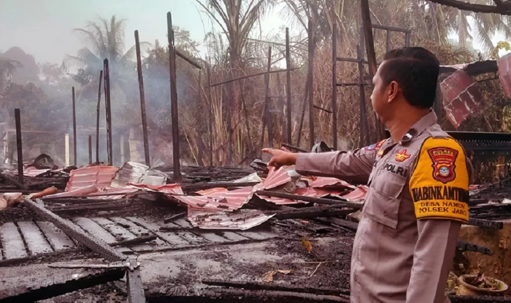 Ditinggal Pemiliknya ke Tanah Bumbu, Rumah di Tabalong Ludes Jadi Abu