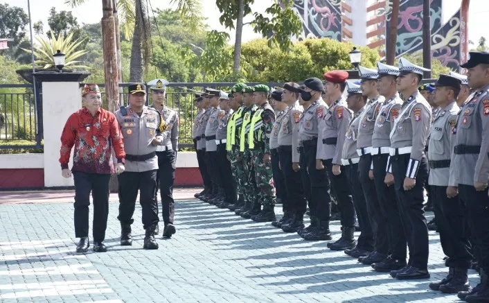 Wabup Kapuas Pimpin Apel Gelar Pasukan Operasi Ketupat Talabang 2026