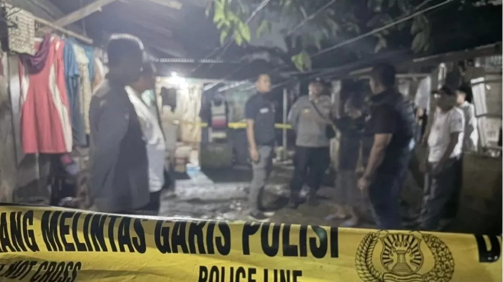 Mau Pergi, Pria Ini Diringkus Polisi, Ternyata Baru Saja Habisi Ibu Tiri