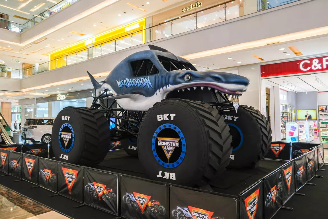Monster Jam di Grand Galaxy Park Bekasi, Hadirkan Pengalaman Seru Penuh Aksi untuk Keluarga