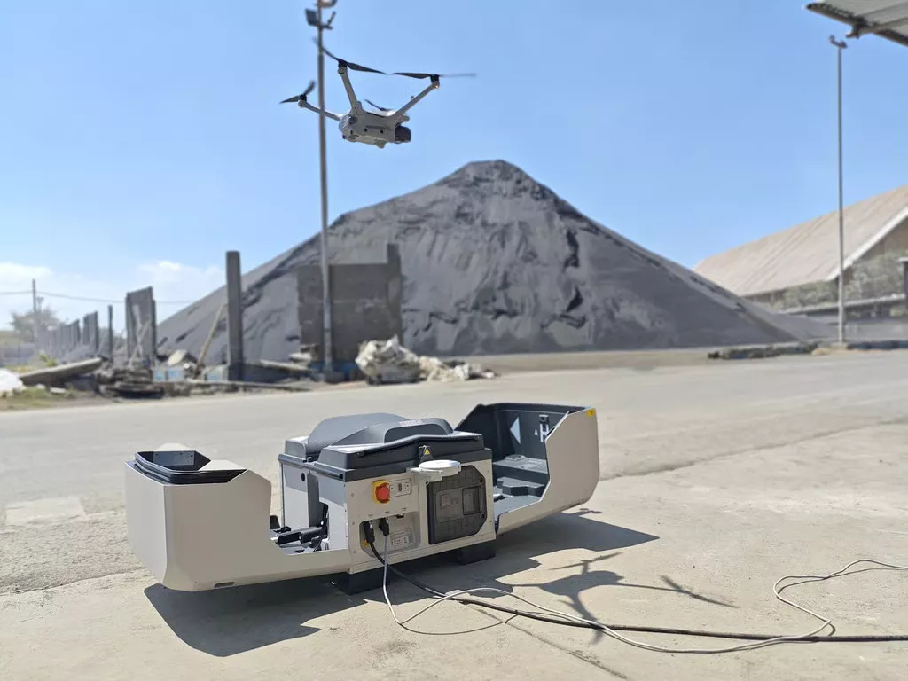 DJI Dock 3: Solusi Otomatis Pemantauan Stockpile untuk Pertambangan dan Konstruksi