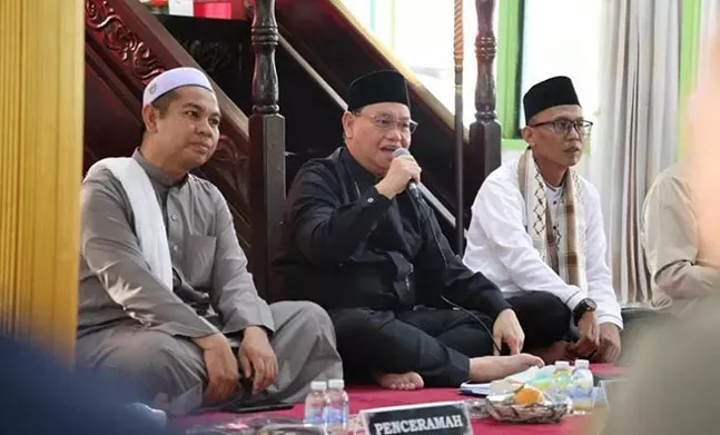 Safari Ramadan di Seranau, Bupati Halikinnor Serap Aspirasi Tiga Kecamatan