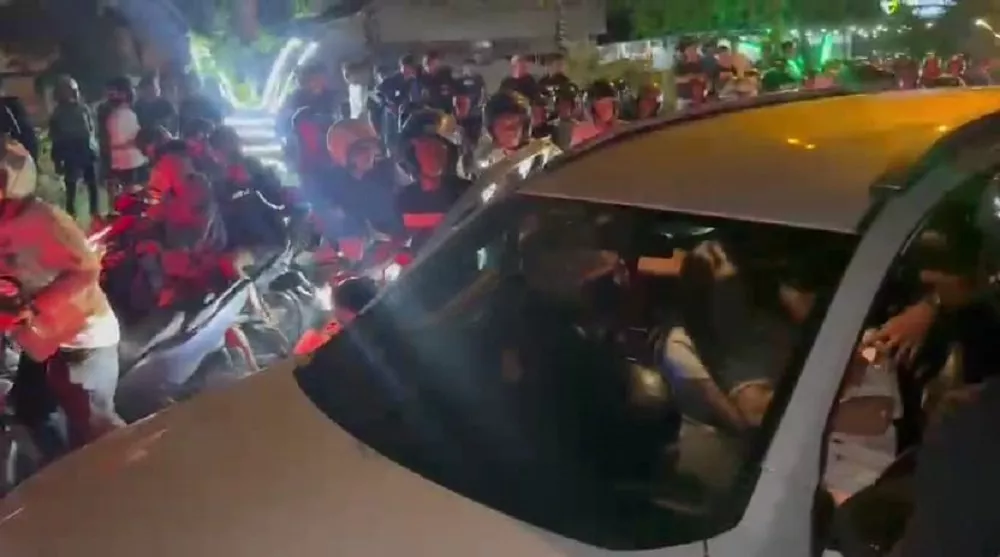 Balapan Liar di RTA Milono, Polisi Datang, Warga Jadi Tenang