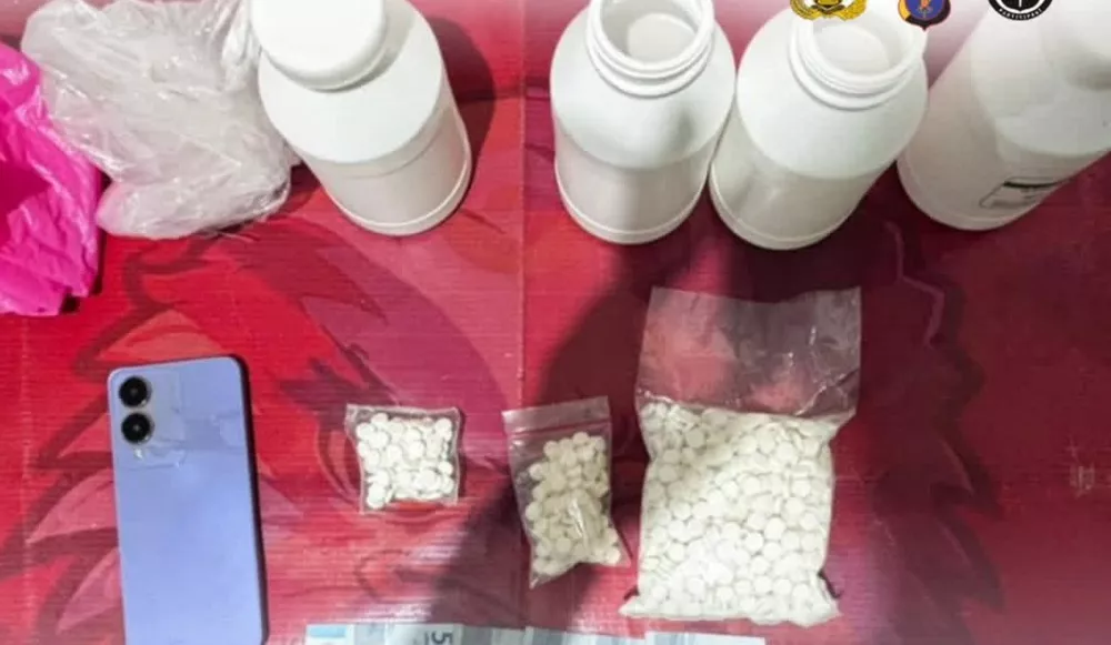 Heri Bernyanyi, Bandar Obat Teler di Tanah Grogot Pun Diringkus Polisi