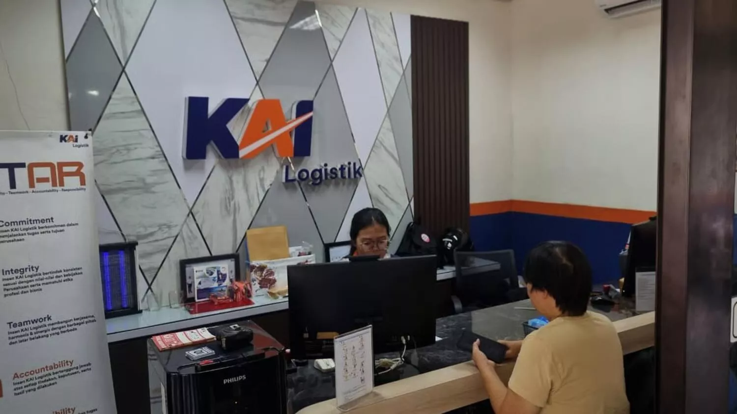 Kinerja Tumbuh 27%, KAI Logistik Bidik Penambahan 70 Titik Layanan Ritel di 2026