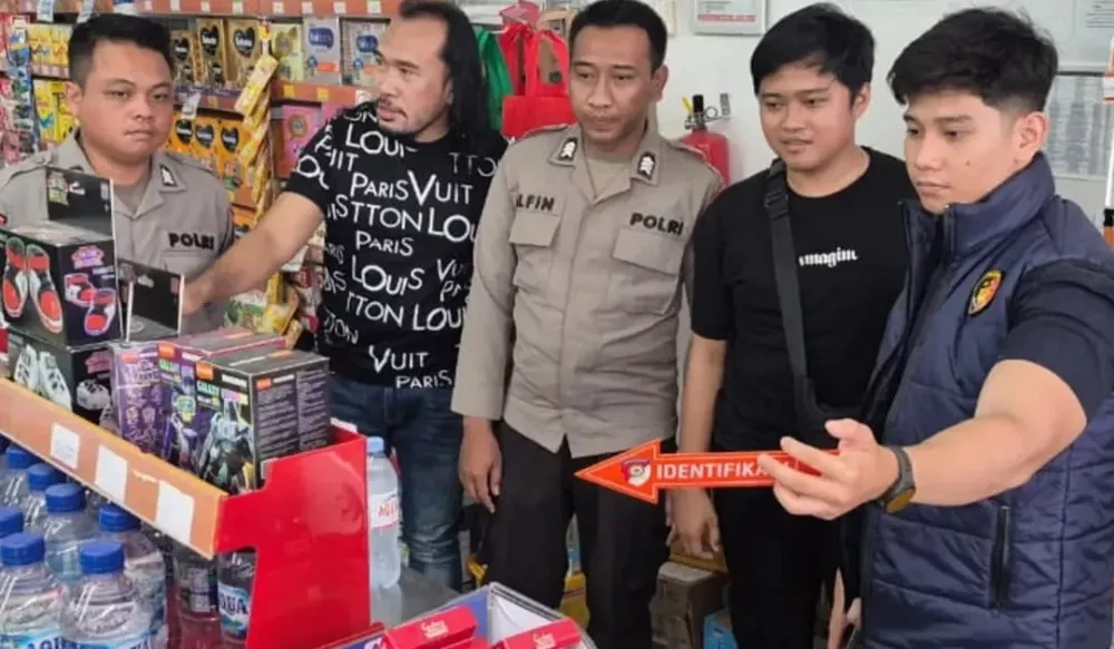 Polisi Amankan Rekaman CCTV, Siapa Pelaku Perampokan Alfamart Junjung Buih?