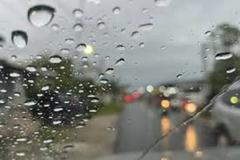 Prakiraan Cuaca Kalteng Jumat 30 Januari 2026: Rata-rata Hujan Ringan, Kecuali....