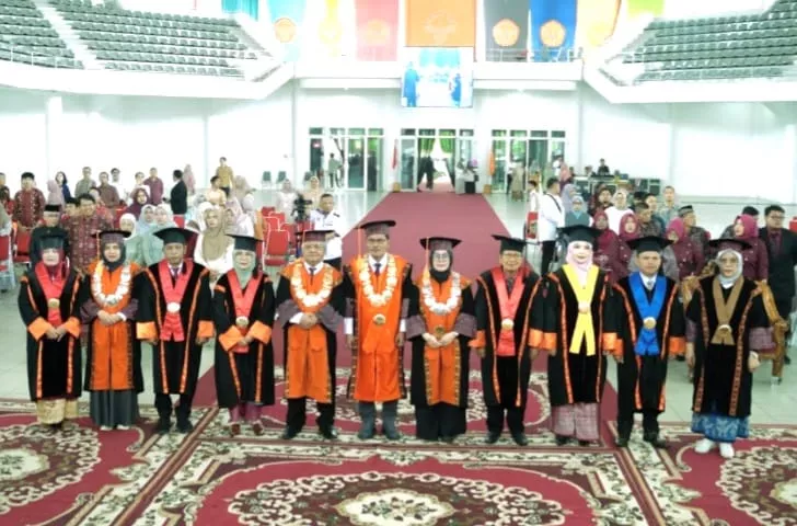 UNJA Kukuhkan 13 Guru Besar, Rektor Tekankan Peran Strategis Akademik dan Keteladanan