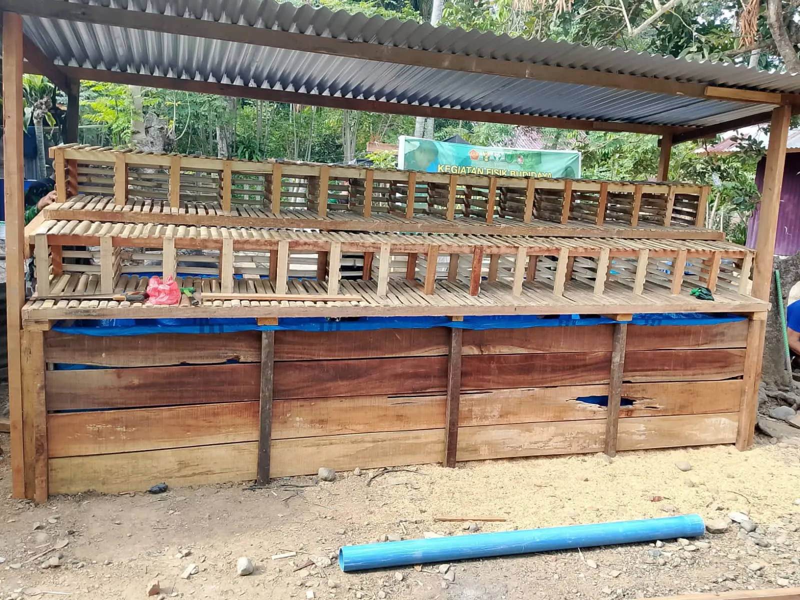 Dukung Ketahanan Pangan, Lima Kandang Ayam dan Kolam Lele TMMD ke-129 Rampung di Lhok Panah