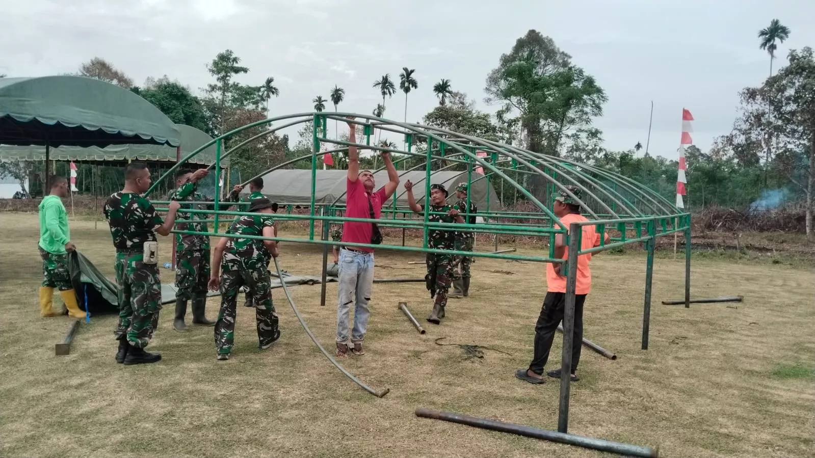 Jelang Penutupan TMMD ke-129, Satgas dan Warga Matangkan Persiapan Upacara