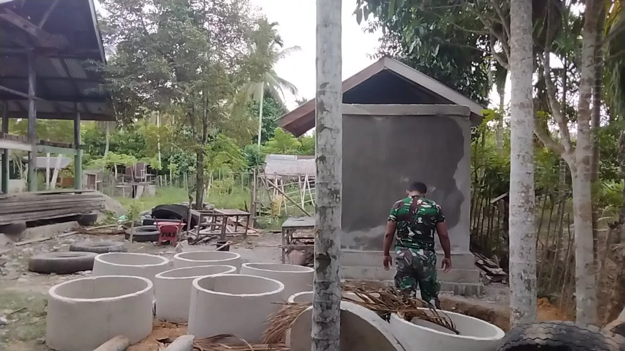 Pembangunan MCK TMMD Ke-129 Kodim 0102/Pidie Capai 65 Persen, Hadirkan Sanitasi Layak bagi Masyarakat