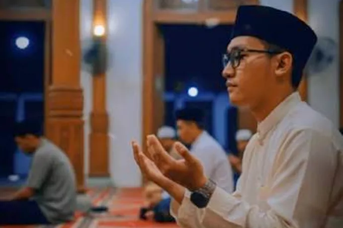 Simak Waktu Terkabulnya Doa di Hari Jumat