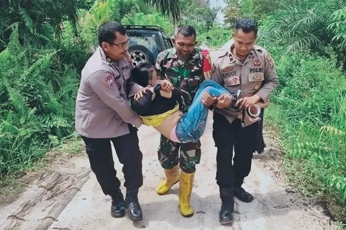 Polisi Evakuasi ODGJ Ngamuk di Palangka Raya, Cegah Korban Jiwa