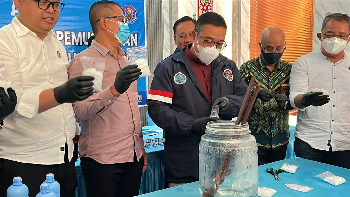 Gagalkan Penyelundupan 1 Kg Sabu Asal Pontianak, BNNP Kalteng Musnahkan Barang Bukti