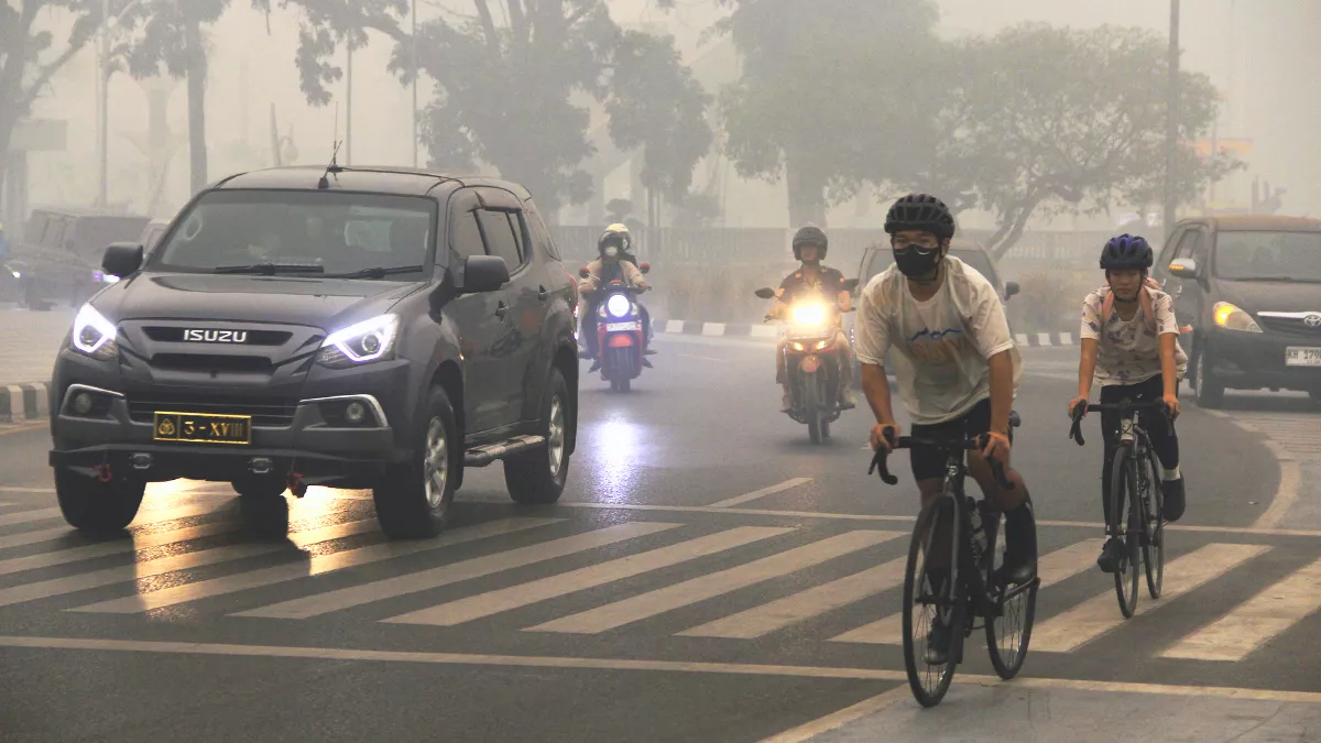 Kabut Asap Selimuti Palangka Raya, Polda Kalteng Imbau Warga Waspada Berkendara 