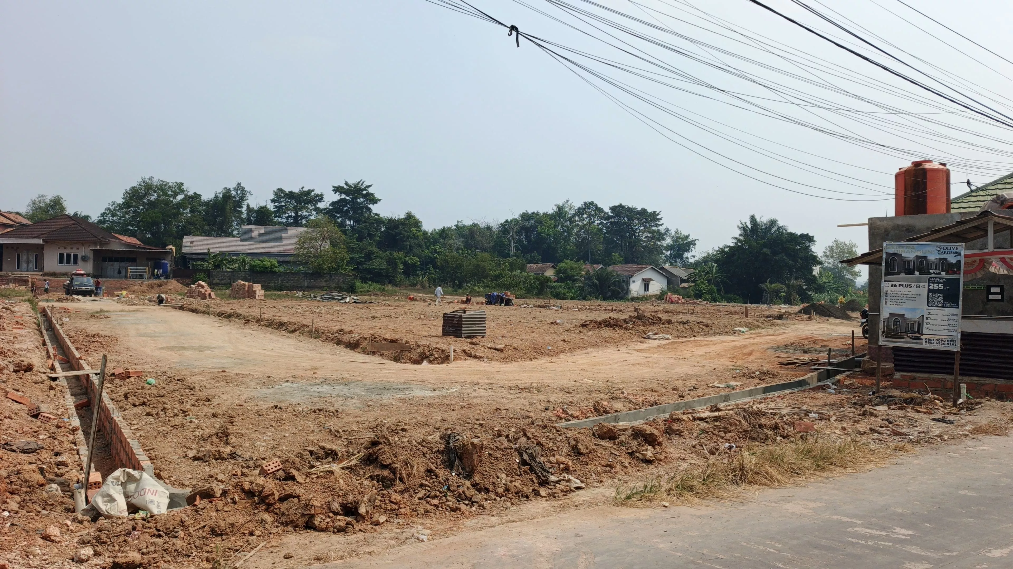Diduga Belum Kantongi Dokumen Perizinan, Pembangunan Perumahan Olive Gardenia Tetap Berjalan