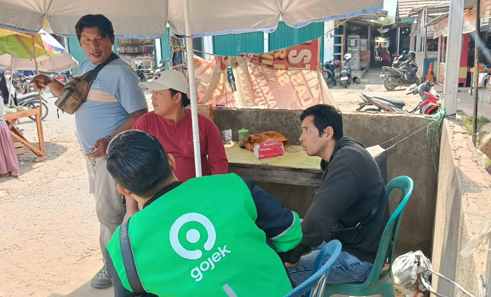 Unit Kamneg Sat Intelkam Polres Banyuasin Deteksi Gangguan Keamanan di Pasar Sukajadi