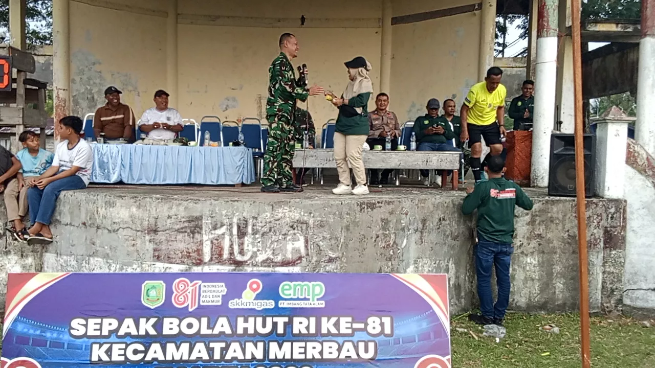 Ratusan Warga Merbau Ikuti Sosialisasi Karhutla Mabes TNI di Lapangan Setia Pati