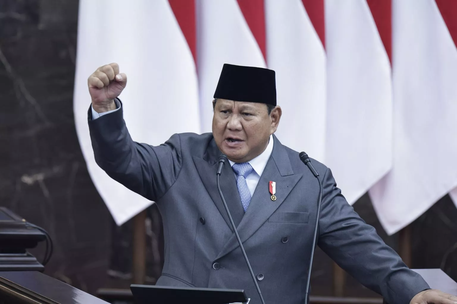 Presiden Prabowo Tegaskan Penguatan Pelindungan dan Kesejahteraan Pekerja