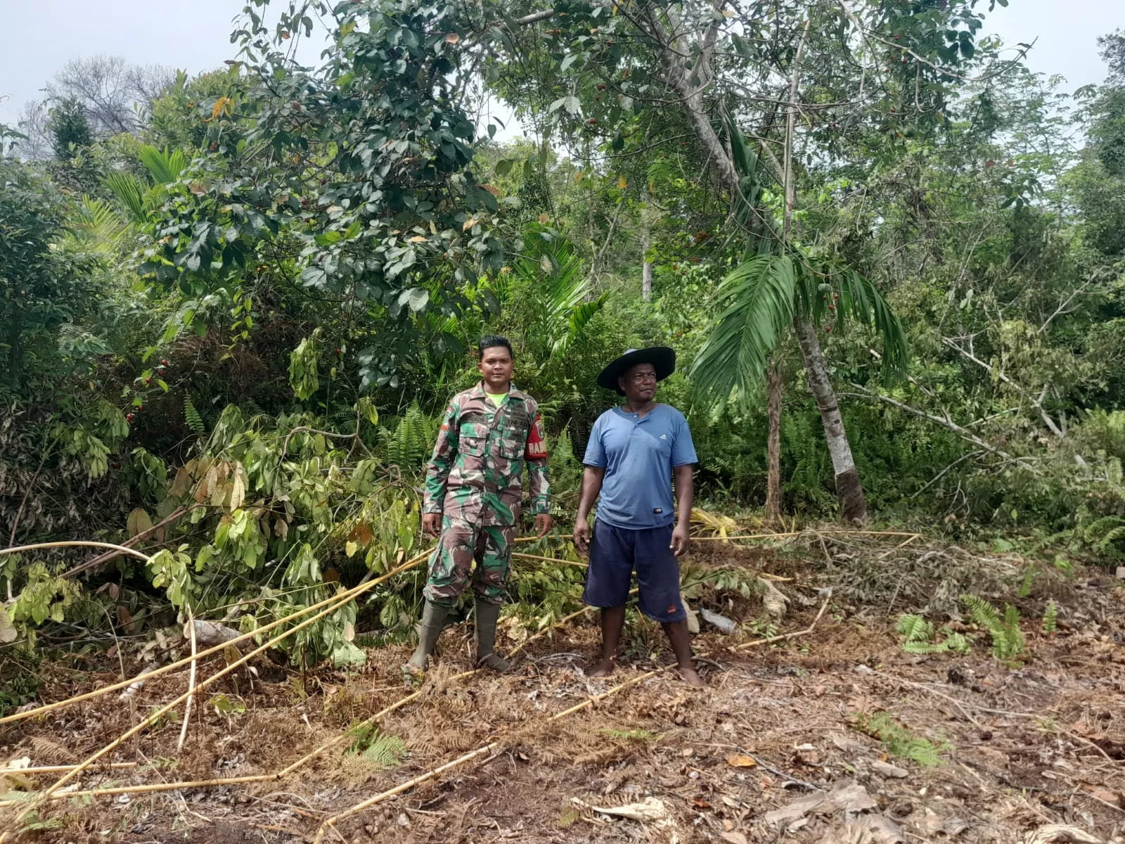 Lahan Gambut Jadi Sasaran Patroli, Babinsa Temukan Kondisi Desa Kudap Tanpa Asap