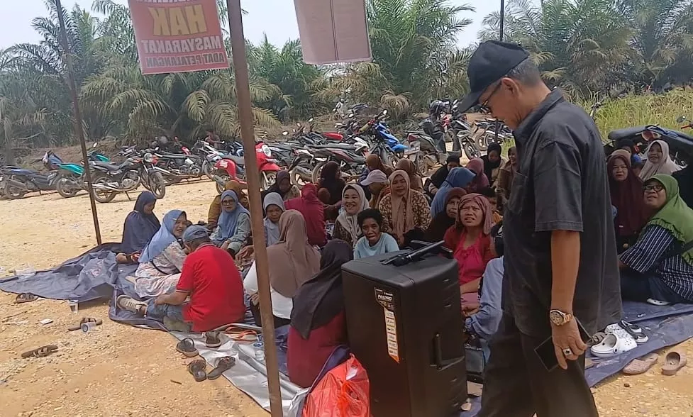 Tagih Kewajiban Kemitraan 20 Persen PT Serikat Putra, 1.500 Warga Pelalawan Gelar Aksi Damai