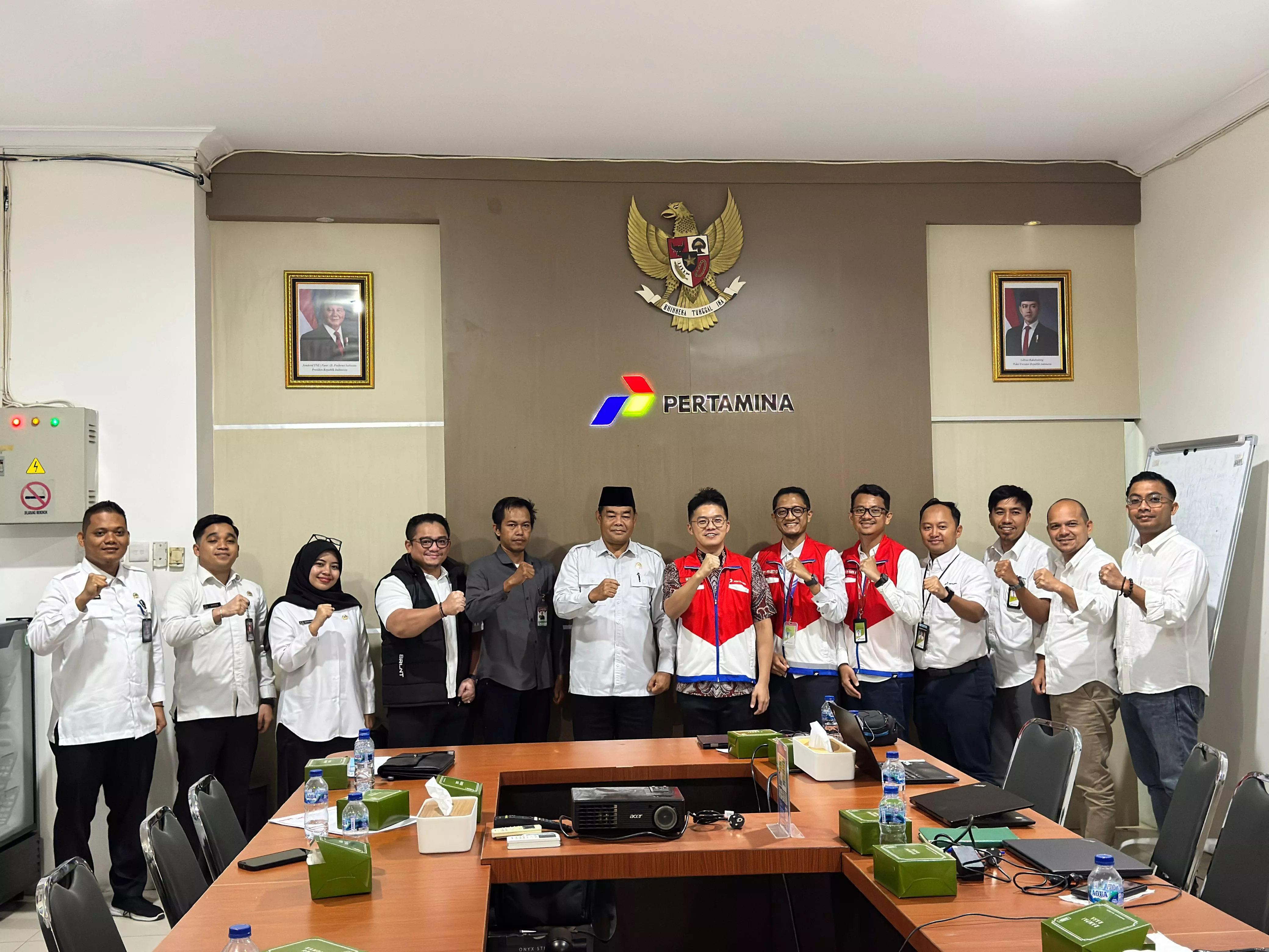 Kunjungi Pertamina, Senator Abdul Hamid tekankan Pengawasan Ekstra Pendistribusian BBM dan Perjuangkan Petani dan Nelayan