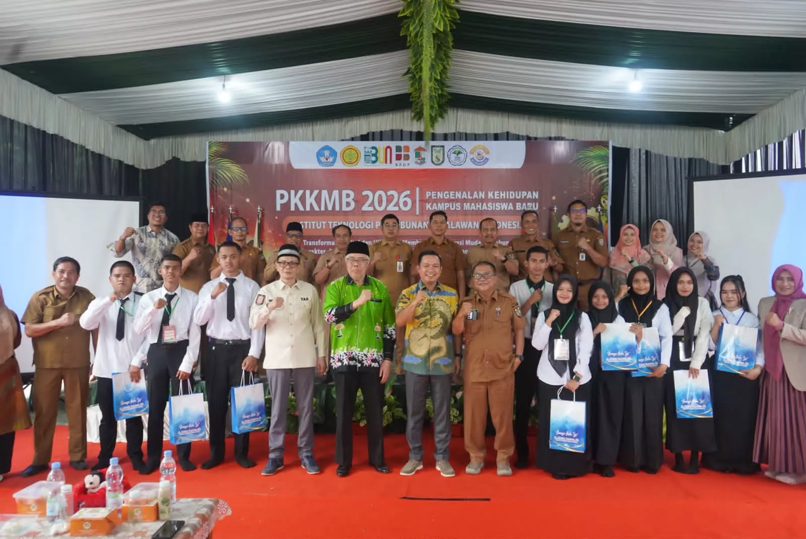 Wabup Husni Tamrin di Hadapan Mahasiswa Baru ITP2I: Setinggi Apa Pun Cita-Cita, Jangan Pernah Lupakan Orang Tua