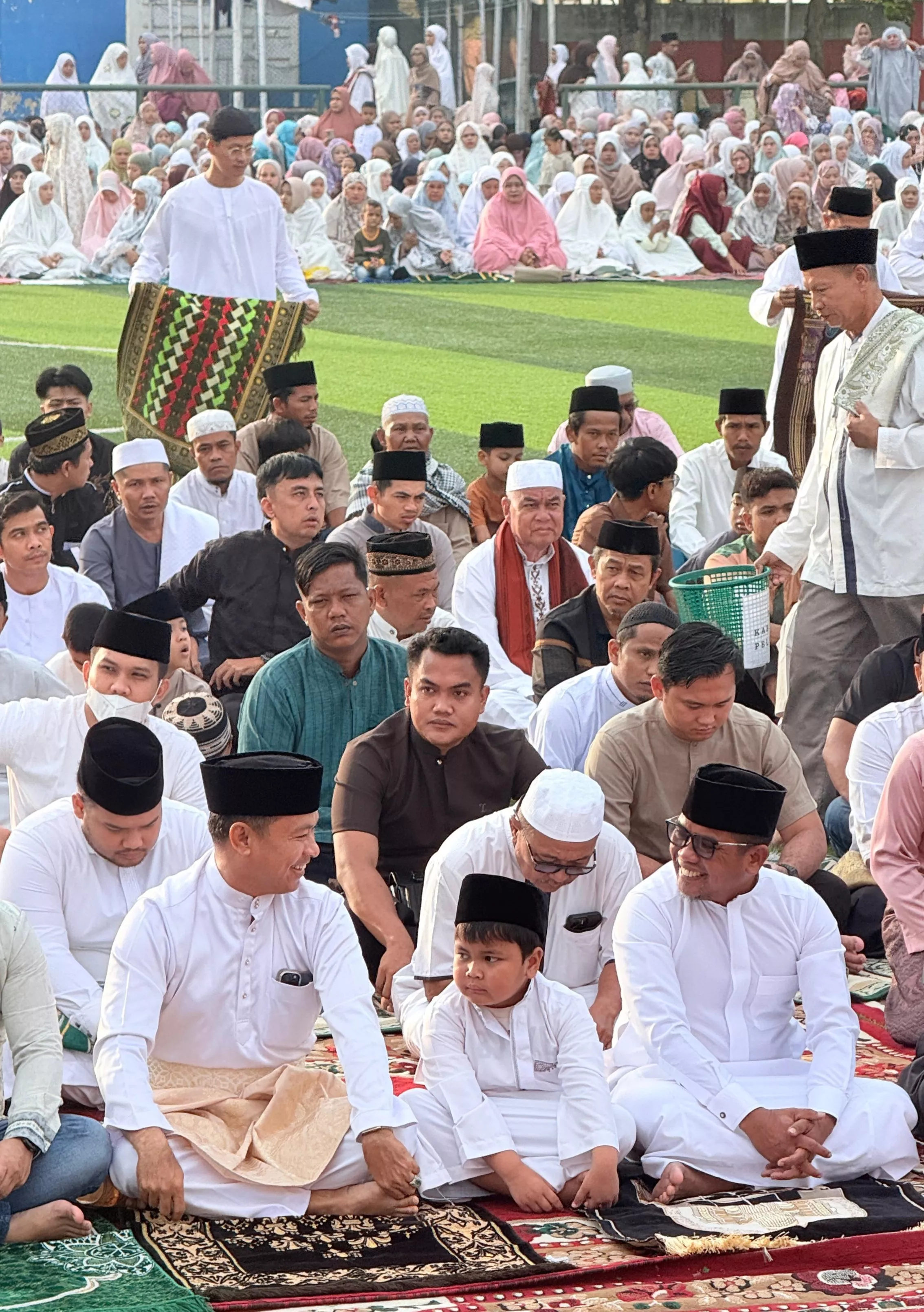 Sholat Idul Adha 1447 H, Bupati Zukri dan Wabup Husni Tamrin Ajak Warga Perkuat Gotong Royong Menuju Pelalawan Menawan 