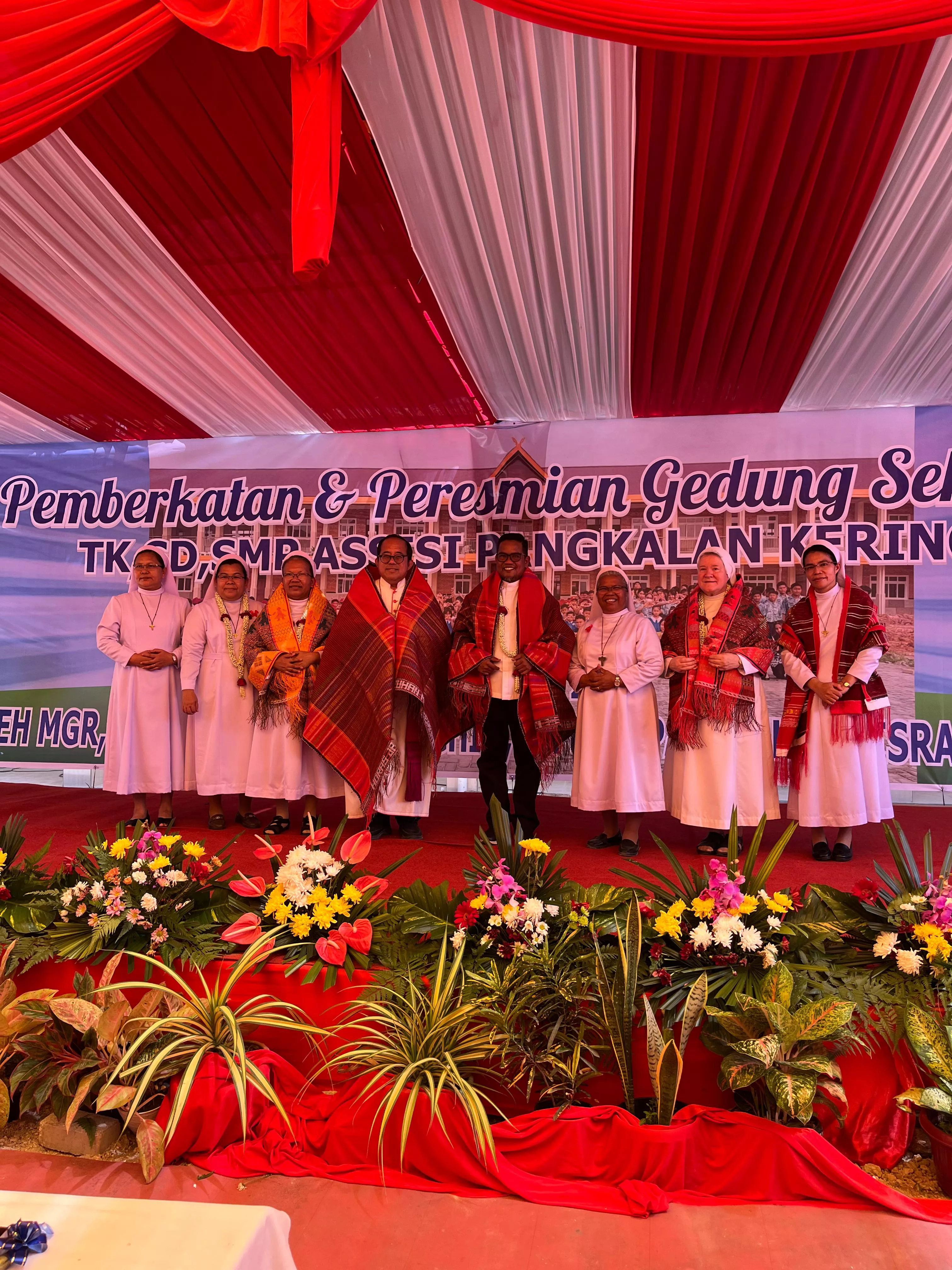 Bupati Zukri Resmikan Sekolah Assisi di Pangkalan Kerinci, Dorong Pendidikan Merata dan Berkualitas