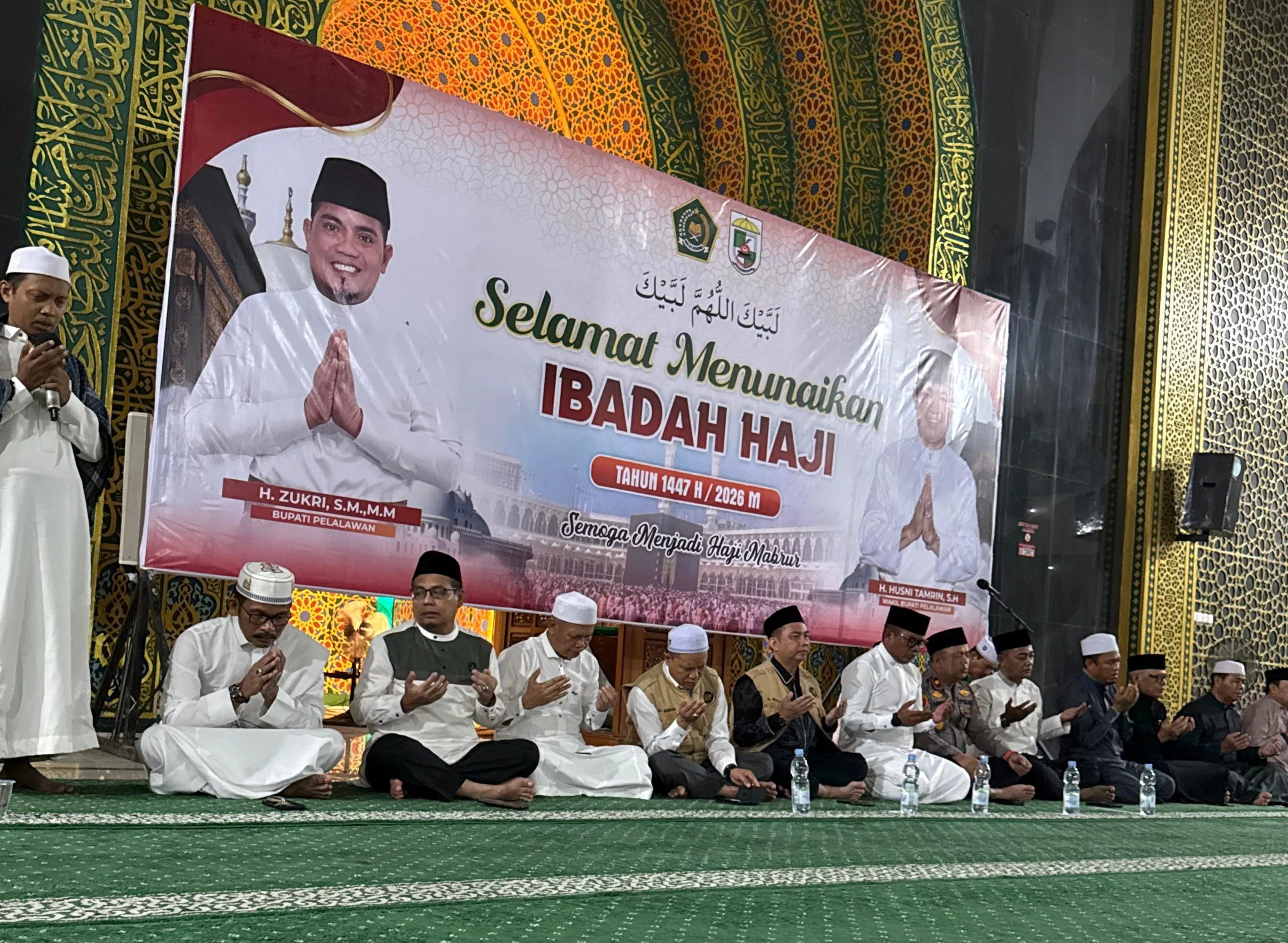 Bupati Pelalawan H. Zukri Lepas 223 Jemaah Calon Haji Pelalawan ke Tanah Suci