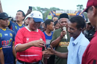 Bupati Herman Resmi Tutup Turnamen Sepakbola Bupati Cup 2026 Sempena Milad Inhil 