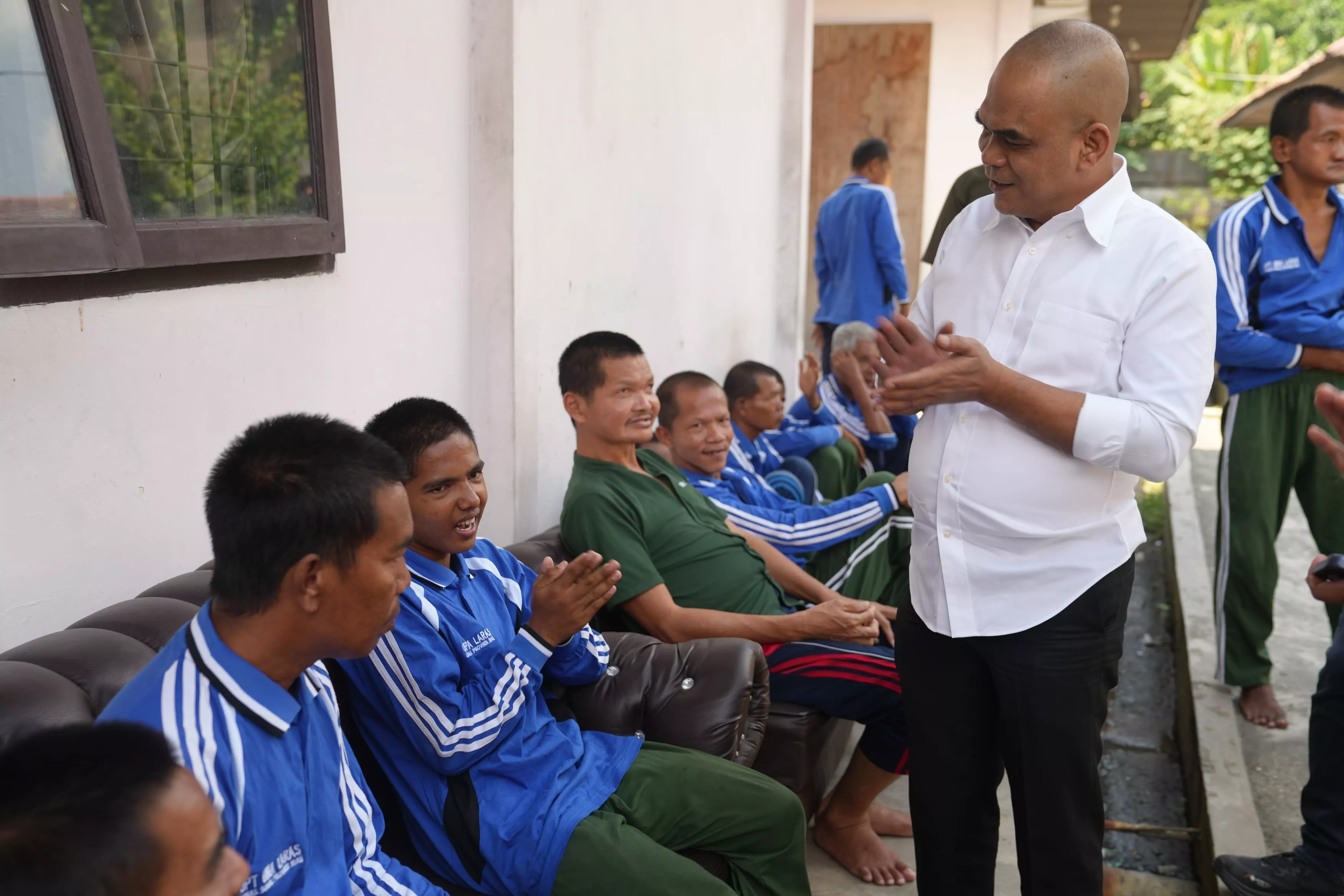 Kaderismanto Berbagi Santunan dan Kasih Sayang bagi ODGJ UPT Bina Laras