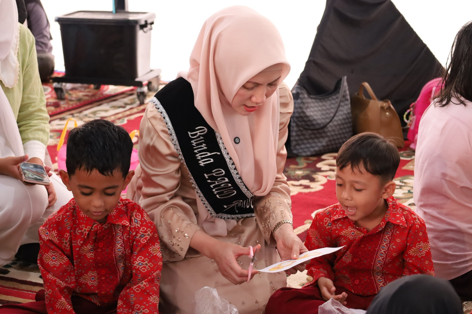Dinas Pendidikan Pekanbaru Gelar SEMARBA, Ratusan Anak PAUD Adu Imajinasi 