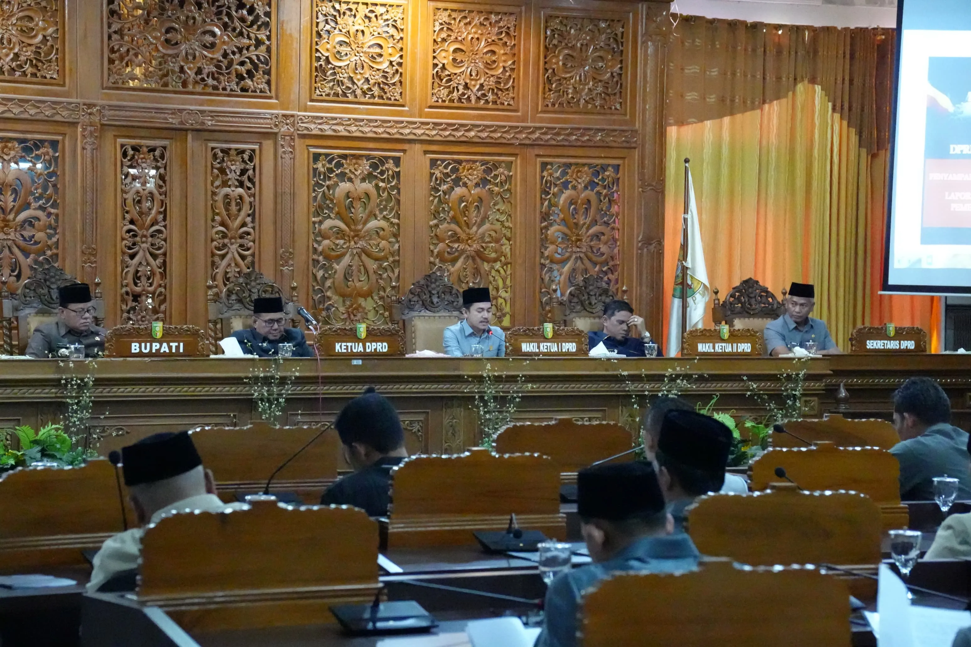 Bupati Kuansing Sampaikan Ranperda Perubahan OPD, Struktur Pemerintahan Siap Dirombak