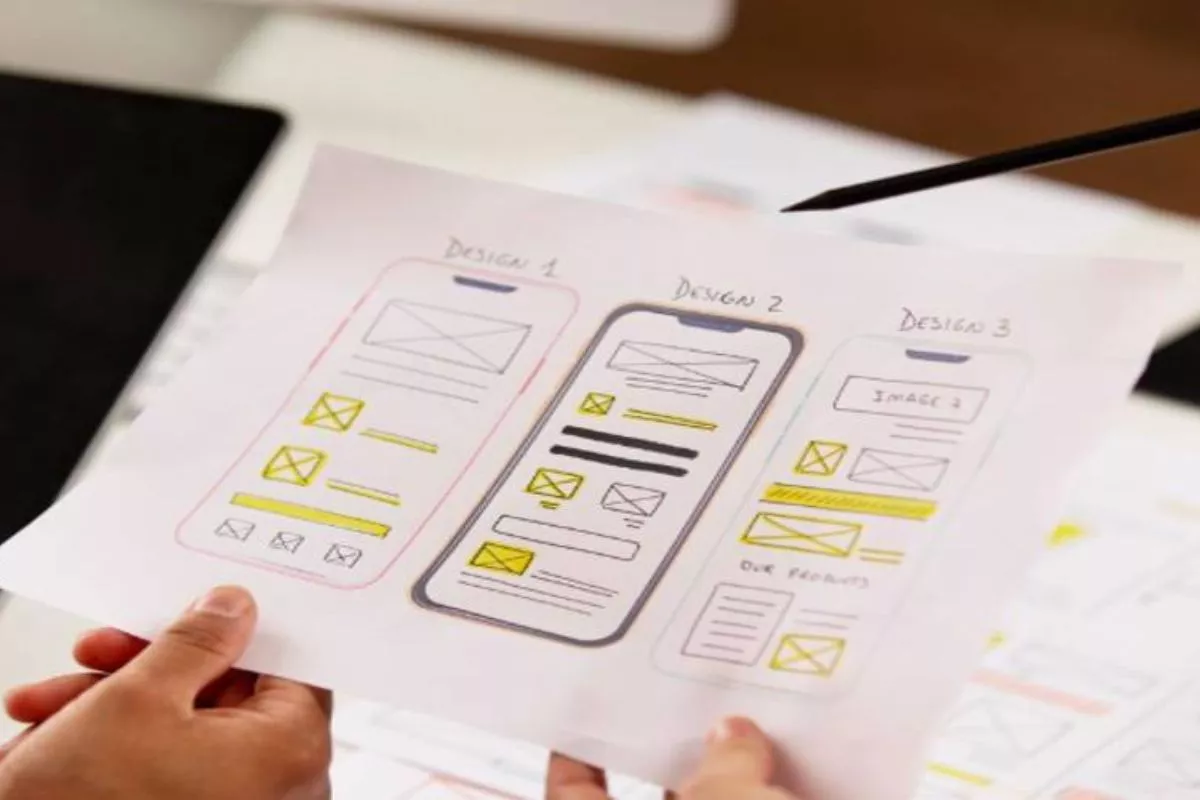 Cara Efektif Menjadi Desainer UI UX Profesional