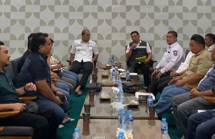Jaga stabilitas Harga Sawit, Bupati Ade kumpulkan Pemilik PKS