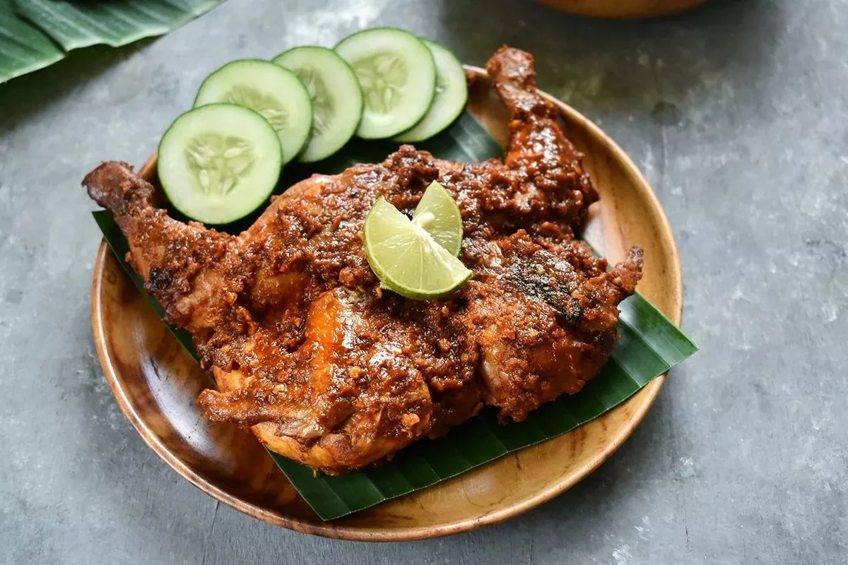Lebih Bagus Ayam Kampung atau Pejantan untuk Ayam Taliwang Teflon?
