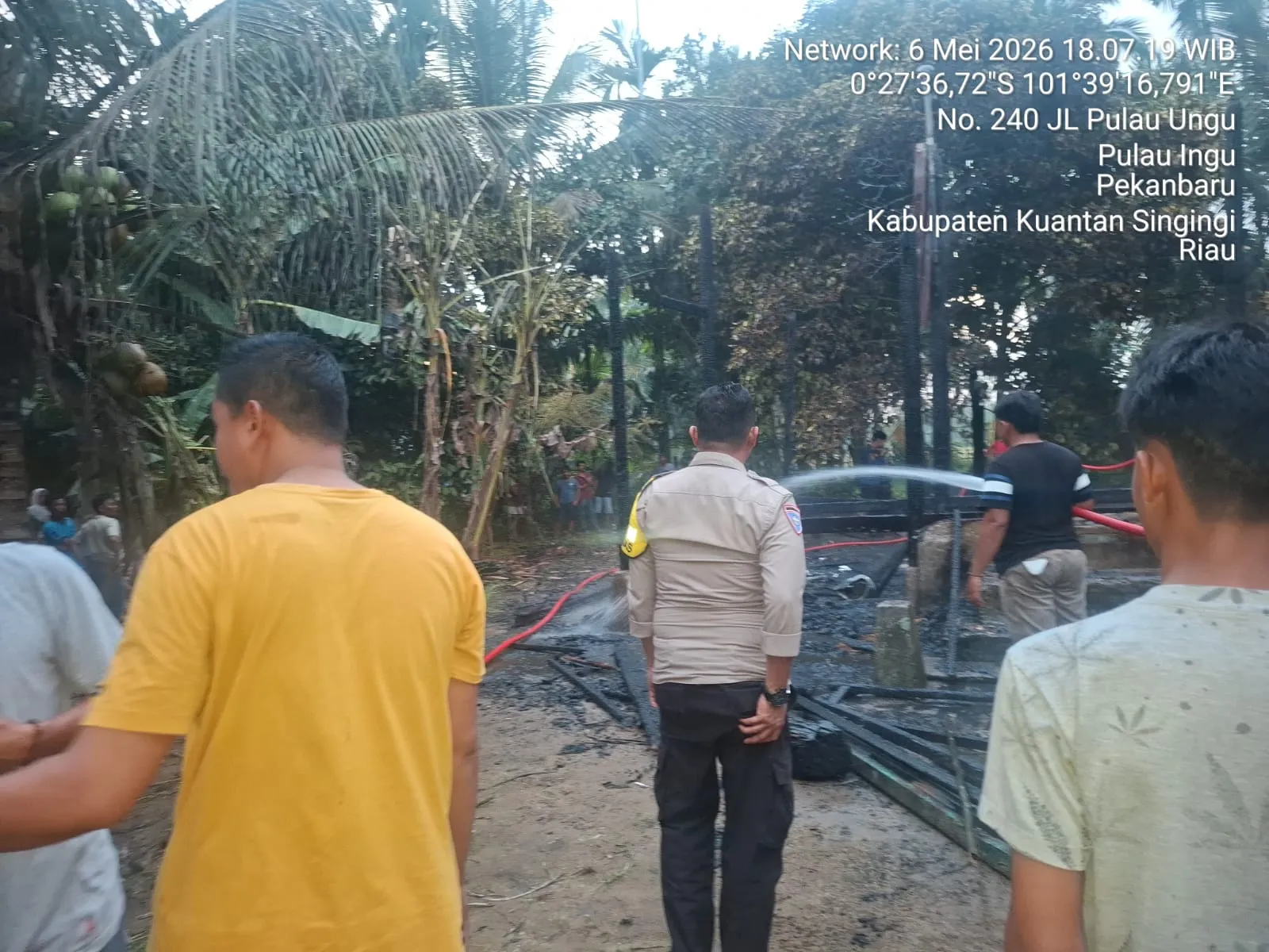 Polsek Benai Tangani Kebakaran Rumah Warga di Desa Pulau Ingu