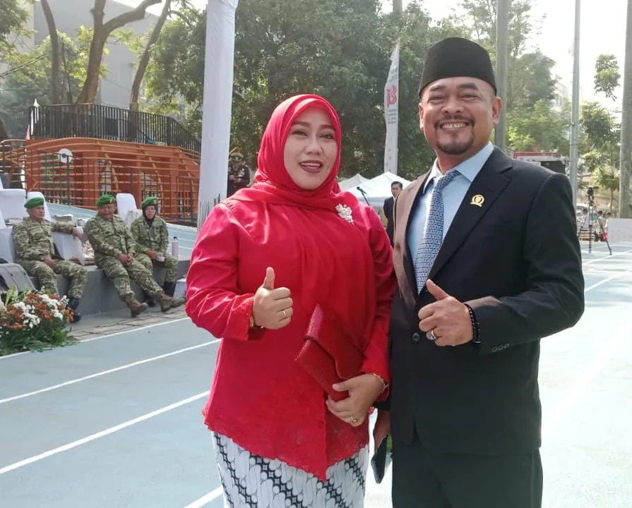 Usai Mengikuti Upacara Bendera, Ketua Fraksi Gerindra DPRD Kota Depok sekaligus Anggota Komisi A DPRD Kota Depok, H. Edi Masturo, S.E., Berikan Apresiasi